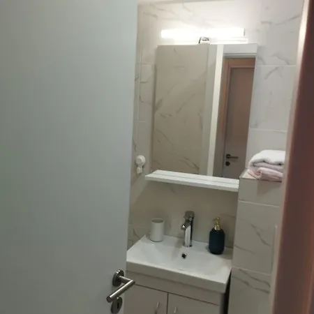 Apartmán Leona D0 *